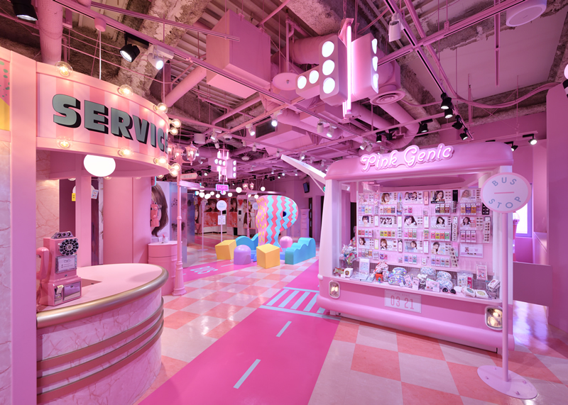 千葉県のプリ機専門店の内装デザイン事例(株式会社 株式会社 Design Atelier 円舞) 千葉県のプリ機専門店の内装デザイン事例(株式会社 株式会社 Design Atelier 円舞)
